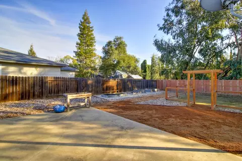 Exterior - 4736 Melvin Dr, Carmichael, CA 95608 photo 7 of 16