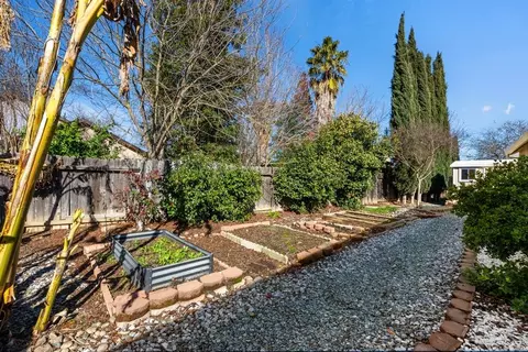 1005 Howard Ct, Galt, CA 95632 photo 25