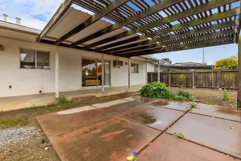 355 Sycamore Ave, Gustine, CA 95322 photo 36