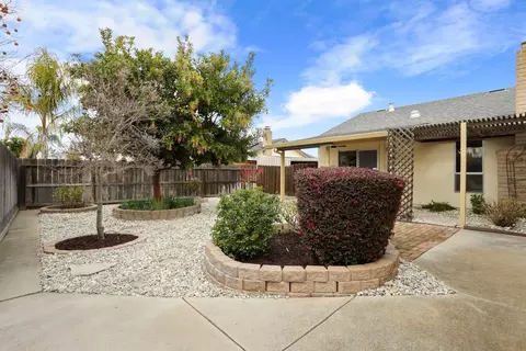 1119 Mammoth Dr, Manteca, CA 95337 photo 28