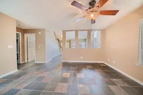 Living - 480 Krider Ct, Tracy, CA 95376 photo 11 of 16
