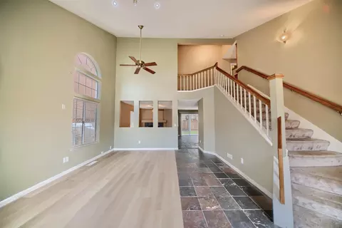 Living - 480 Krider Ct, Tracy, CA 95376 photo 2 of 16