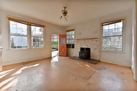 516 Pitt St, Jackson, CA 95642 photo 3