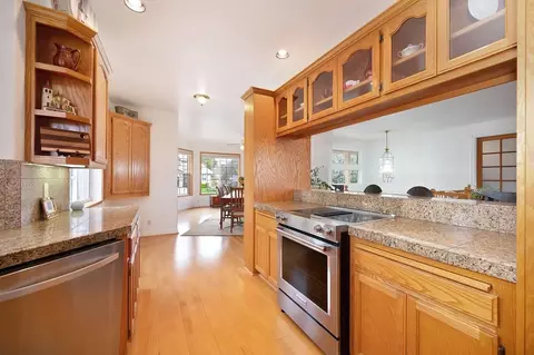 Kitchen - 706 Oak Crest Cir, Placerville, CA 95667 photo 7 of 10