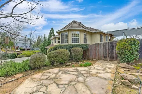 Exterior - 706 Oak Crest Cir, Placerville, CA 95667 photo 5 of 37