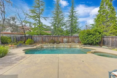Exterior - 706 Oak Crest Cir, Placerville, CA 95667 photo 22 of 37