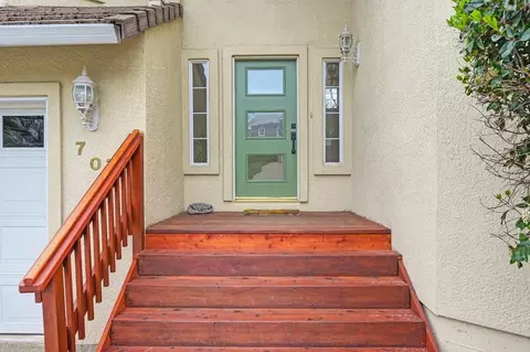 Entry Way - 706 Oak Crest Cir, Placerville, CA 95667 photo 2 of 5