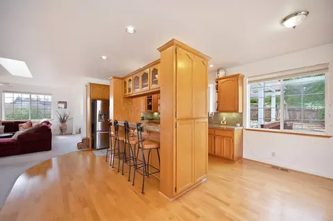 Kitchen - 706 Oak Crest Cir, Placerville, CA 95667 photo 4 of 10