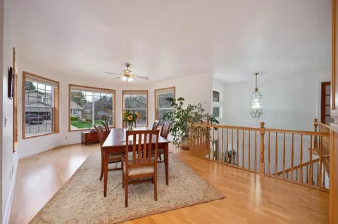Dining - 706 Oak Crest Cir, Placerville, CA 95667 photo 2 of 5