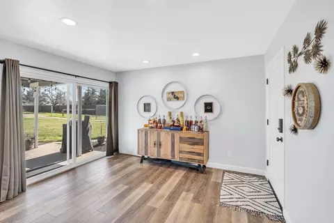 8208 Rivergreen Dr, Elverta, CA 95626 photo 4