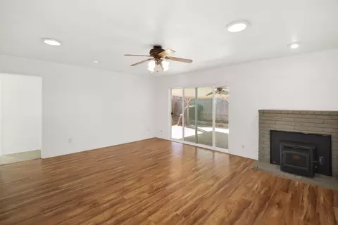 5982 Marlin Cir, Carmichael, CA 95608 photo 7