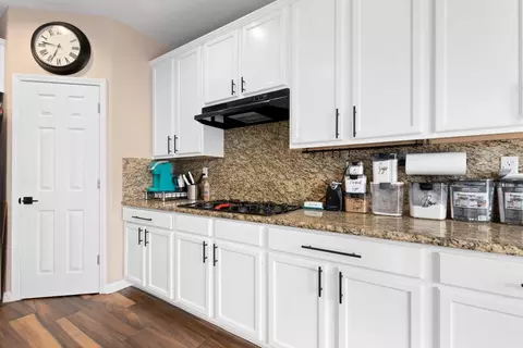 1008 Loretelli Dr, Modesto, CA 95356 photo 17