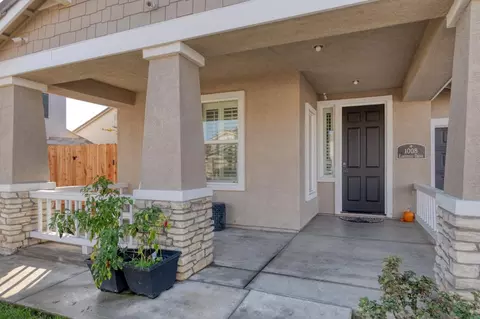 1008 Loretelli Dr, Modesto, CA 95356 photo 8