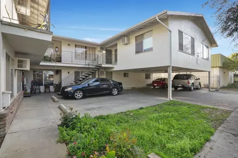 220 Elm St, Lodi, CA 95240 photo 1