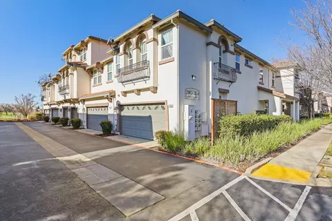 2100 Las Palomas Loop, Lincoln, CA 95648 photo 27
