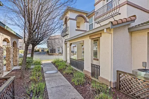 2100 Las Palomas Loop, Lincoln, CA 95648 photo 26
