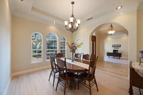 4900 Secluded Oaks Ln, Carmichael, CA 95608 photo 23