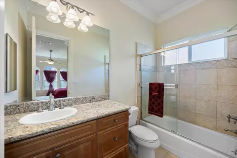 4900 Secluded Oaks Ln, Carmichael, CA 95608 photo 33
