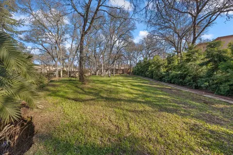 4900 Secluded Oaks Ln, Carmichael, CA 95608 photo 8
