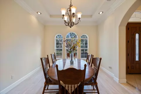 4900 Secluded Oaks Ln, Carmichael, CA 95608 photo 22