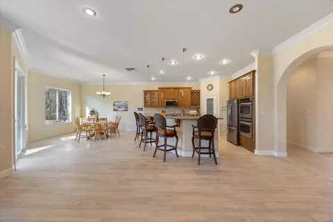 4900 Secluded Oaks Ln, Carmichael, CA 95608 photo 18