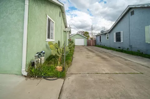 Exterior - 2712 Central Ave, Ceres, CA 95307 photo 3 of 7