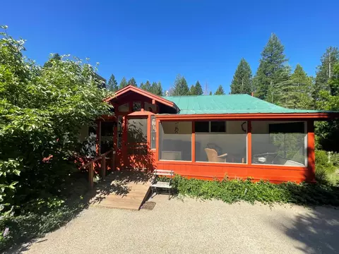 11110 Fletcher Ct, Nevada City, CA 95959