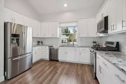 3412 Lakeland Way, Elk Grove, CA 95758