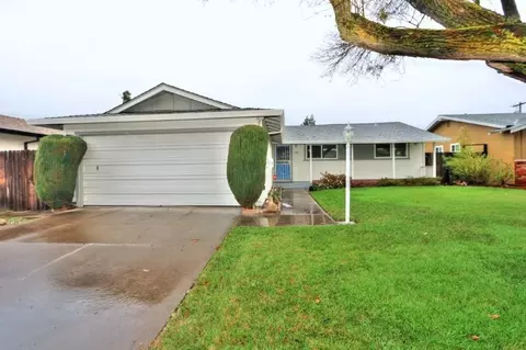 7524 Rubens Pkwy, Sacramento, CA 95823