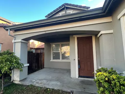 506 Squash Creek Ln, Patterson, CA 95363 photo 3