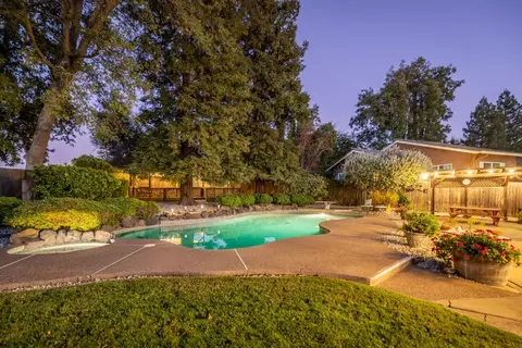 3920 Hillgrove Way, Carmichael, CA 95608 photo 50