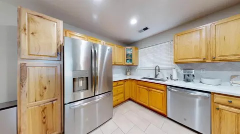 1359 Novell Dr, Ripon, CA 95366 photo 4