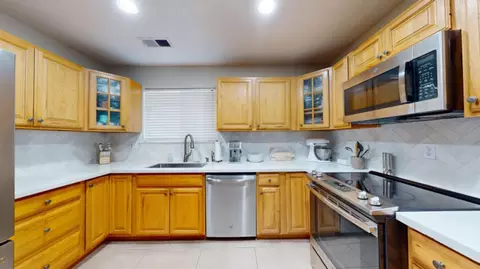 1359 Novell Dr, Ripon, CA 95366 photo 3