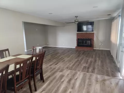 Living - 631 E Stuhr, Newman, CA 95360 photo 1 of 5