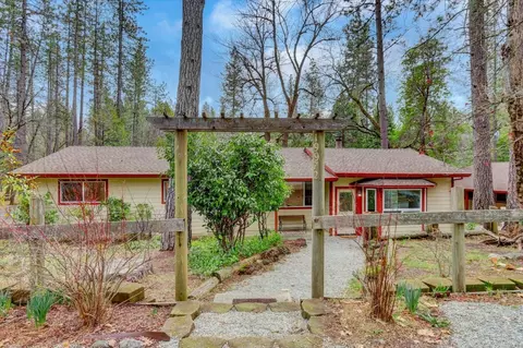 19972 New Rome Rd, Nevada City, CA 95959