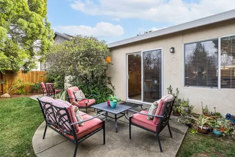 1568 Pinnacles Pl, Davis, CA 95616 photo 32