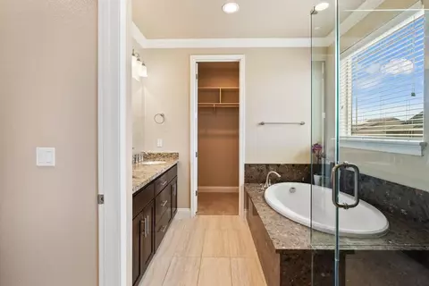 699 Addison Ln, Folsom, CA 95630 photo 27