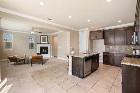 699 Addison Ln, Folsom, CA 95630 photo 11