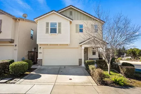 699 Addison Ln, Folsom, CA 95630 photo 2
