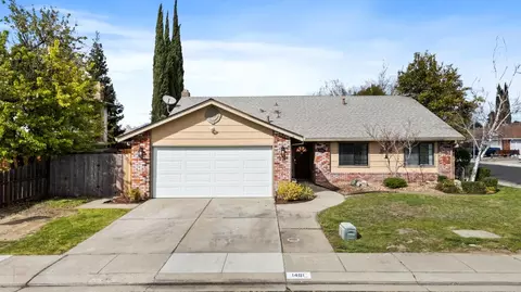 1461 Higton St, Manteca, CA 95336 photo 2