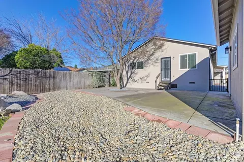 Exterior - 3800 Circle Dr, Loomis, CA 95650 photo 9 of 12