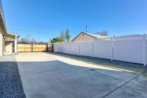 Exterior - 3800 Circle Dr, Loomis, CA 95650 photo 6 of 12
