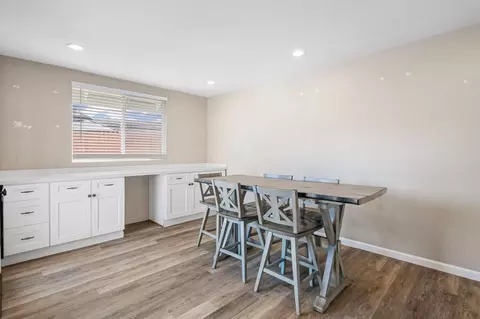 Dining - 620 N Ham Ln, Lodi, CA 95242 photo 2 of 3