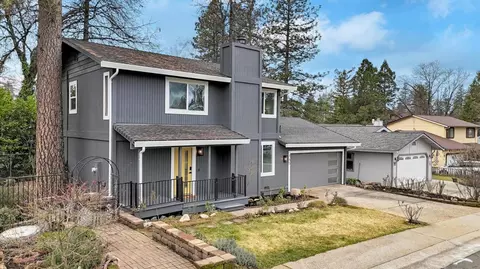 Exterior - 165 Celesta Dr, Grass Valley, CA 95945 photo 2 of 25