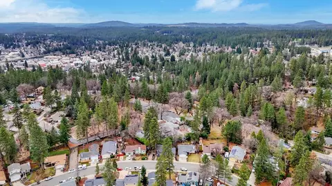 View/Area - 165 Celesta Dr, Grass Valley, CA 95945 photo 2 of 5