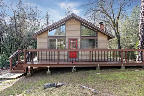 16853 E Meadow Ln, Sonora, CA 95370 photo 2