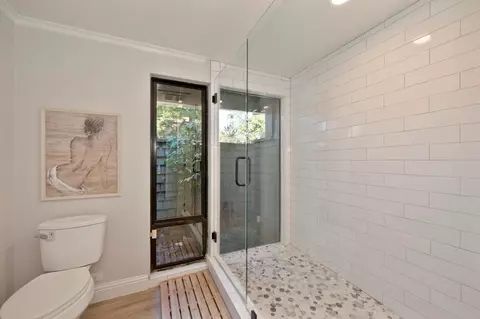 Bath - 50 Covered Bridge Rd, Carmichael, CA 95608 photo 3 of 4