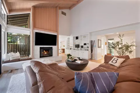 Living - 50 Covered Bridge Rd, Carmichael, CA 95608 photo 4 of 4