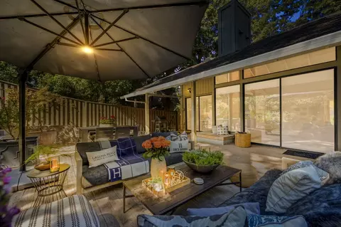 Exterior - 50 Covered Bridge Rd, Carmichael, CA 95608 photo 13 of 20