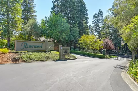View/Area - 50 Covered Bridge Rd, Carmichael, CA 95608 photo 4 of 6